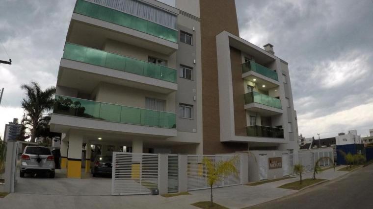 Ap De Palmas *